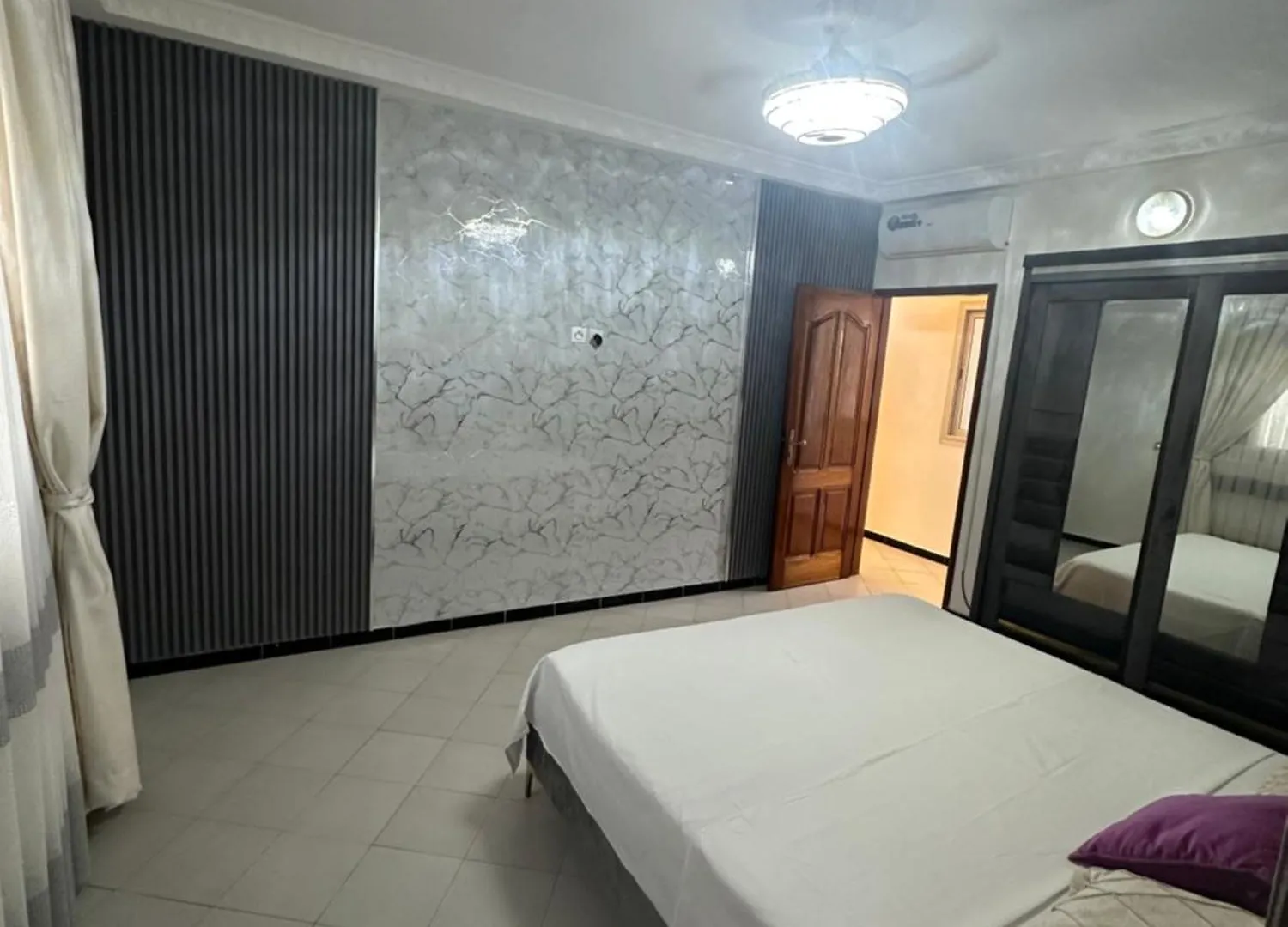 Residence Malika Plage ダカール アパート